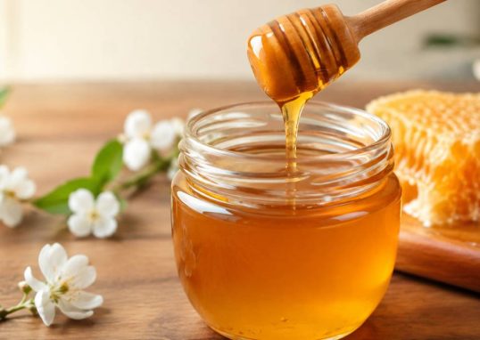 Danger du miel : quels risques pour la santé ?